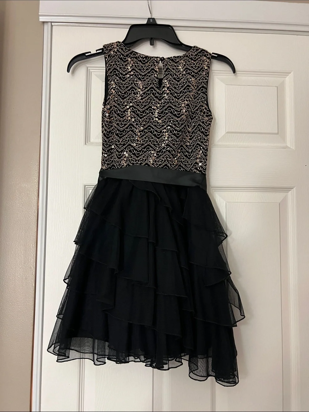 Lily Rose sleeveless evening